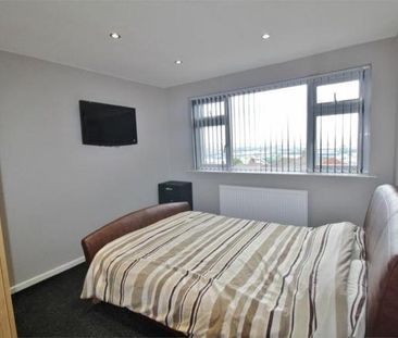 3 Bed Semi-Detached House, Fort Hill Road, S9 - Photo 5