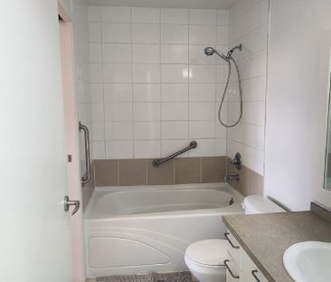 452, 35 Richard Court SW - 1 - Photo 4