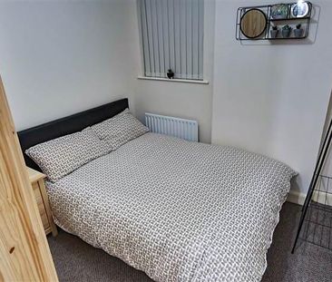 Apt 109 College Court Central, 56 King Street, Belfast, BT1 6BF - Photo 5