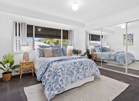 6 Benetti Close, Belmont QLD 4153 - House For Rent | Domain - Photo 5