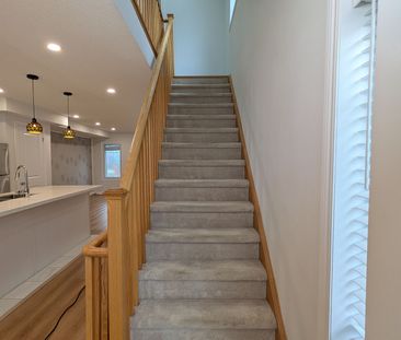 For Lease - 2500 Hill Rise Court Unit# 121, Oshawa, Ontario - Photo 3