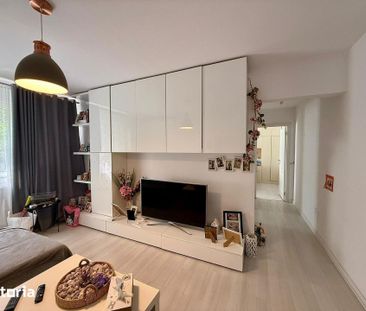 Apartament 3 camere, 55 mp, zona Craiovita Noua - Photo 2