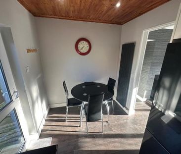 64 Maypole Park, Dromore, BT25 1SH - Photo 2