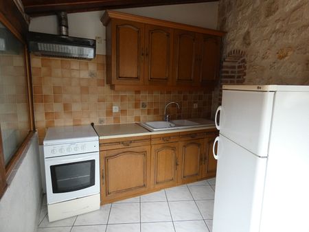 Location Appartement 2 pièces 69m² - Photo 2