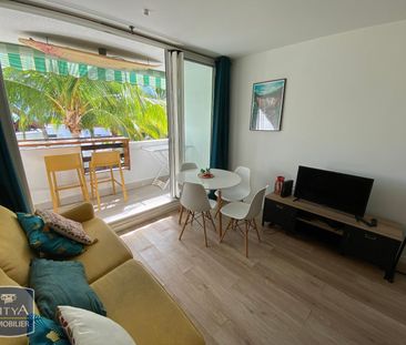 Location Appartement 1 pièce 29m² ST GILLES LES BAINS 97434 - Photo 1
