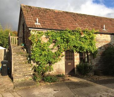 2 bedroom semi-detached house to rent - Photo 5