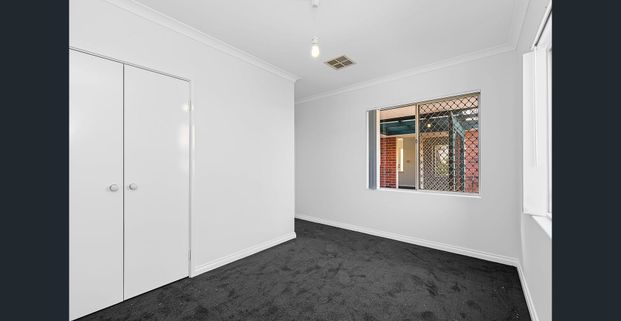 Fresh as a Daisy - Photo 1