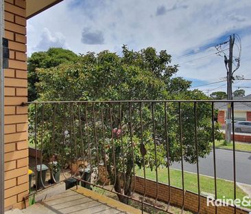 3/28 Stradbroke Drive, St Albans, Vic 3021 - Photo 6