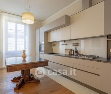 Appartamento in Affitto in Via Alfonso la Marmora a Firenze - Photo 2