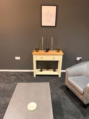 4 bedroom terraced house to rent - Photo 1