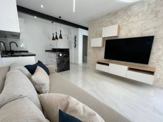 Alquiler de piso en Avenida Duque de Ahumada, 115 - Photo 1