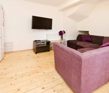 Room in a Shared House, Gregory St, NG7 - Photo 2