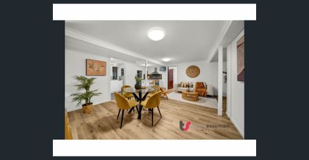 GROUND FLOOR ONLY - 2 BEDROOM TOTALLY REFRESHED! - Photo 2