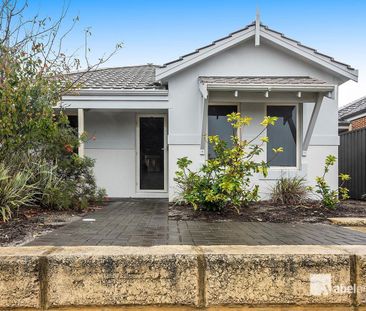 MODERN AND FLAWLESS! - Photo 2