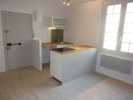 Location Appartement 1 pièce 28m² TOURS 37000 - Photo 5