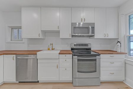 For Lease - 97 Harding Boulevard, Toronto, Ontario - Photo 5