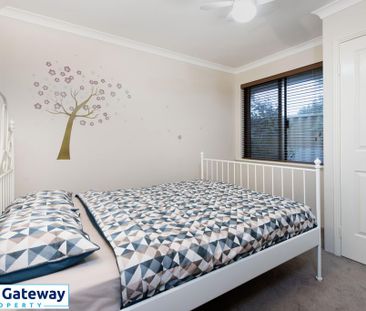 22B Halcyon Way, ATWELL WA 6164 - Photo 5