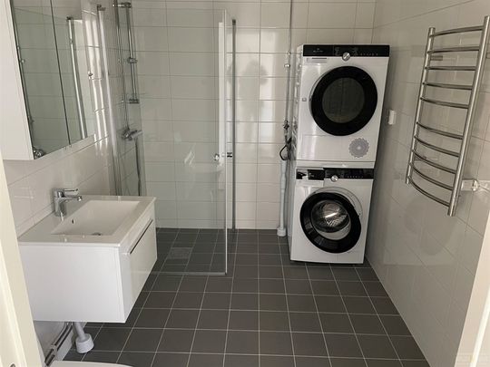 Tallrisvägen 8 E - Foto 1