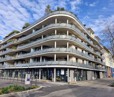 Location Appartement 3 pièces 70m² BOURGOIN JALLIEU 38300 - Photo 4