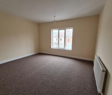 Owston Road, Doncaster, Carcroft - Photo 5