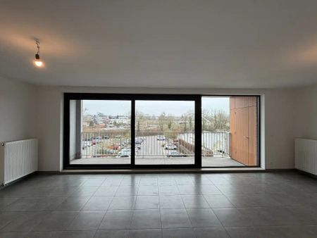 Ruim appartement met 2 slaapkamers + parkeerplaats - Foto 2