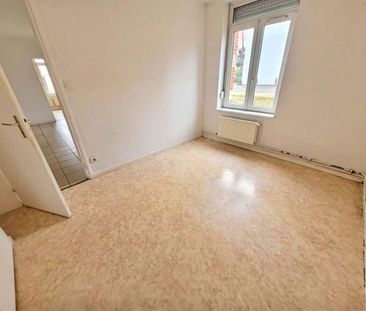 CHARMES (88130) - Appartement - Photo 4