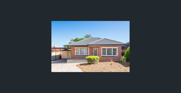 Charming Two-Bedroom Home - Photo 1