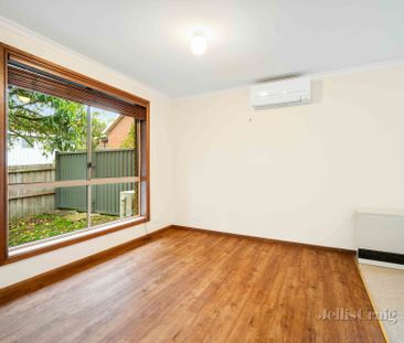 2/204 Larter Street, Golden Point - Photo 5