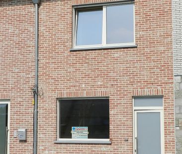 Instapklare prima gelegen gezellige rijwoning met zonnige koer. - Foto 5