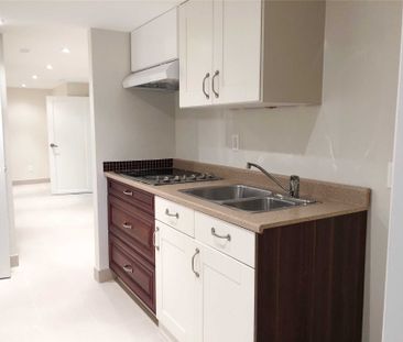 For Lease - 360 East Avenue Unit# Lower, Toronto, Ontario - Photo 3