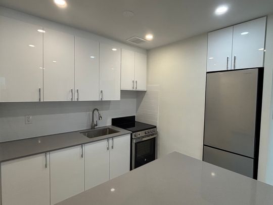 For Lease - 3151 Jaguar Valley Drive Unit# 202, Mississauga, Ontario - Photo 1