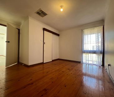 Large Family Home - Photo 3