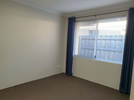 Family Home - Available Now - Photo 2