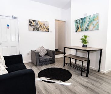 4 bedroom house to rent - Photo 2