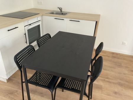 LILLE - APPARTEMENT - T1BIS MEUBLE - Photo 4