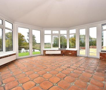 6 bedroom detached house to rent - Photo 1