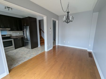 For Lease - 93 Pearcey Crescent, Barrie, Ontario - Photo 4