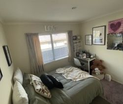 Your next family home awaits you - Photo 5