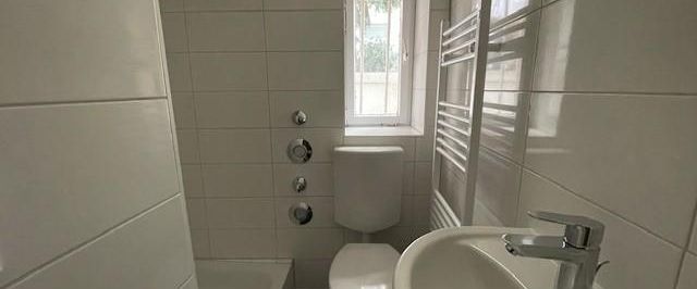 Sanierte 2-Zimmerwohnung im Nordend - Foto 1