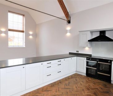 3 bedroom detached to let - Photo 5