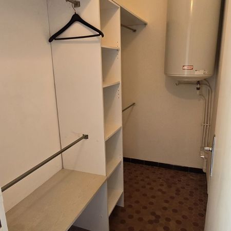 Location Appartement 2 pièces 61m² PRIVAS 07000 - Photo 3