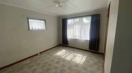 THREE BEDROOMS - MARTON - Photo 4