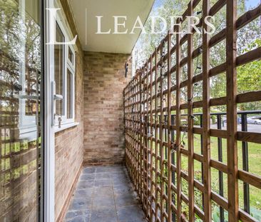 2 bedroom apartment to rent Jordans Close, GU1 - Photo 2