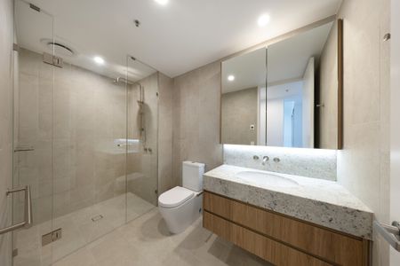 Affordable City Living With Stunning Views - Photo 4