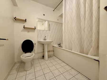 Appartement T1 Le Plessis-Trévise à louer - Photo 2