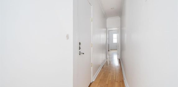 2 CH - 1 SDB - Westmount - $1,749 /mo - Photo 2