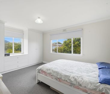 Perfectly located family home – walk to Glenorchy CBD - Photo 5