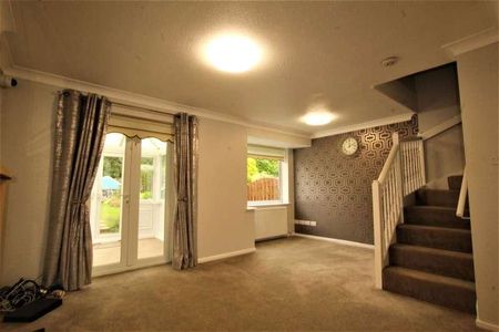 Holbourne Grove, High Green, Sheffield, S35 - Photo 4