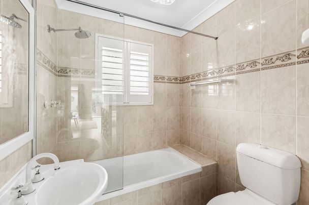 16/88 - 92 Yathong Road, Caringbah NSW 2229 - Townhouse For Rent | Domain - Photo 1