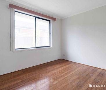 Premium 3-Bedroom Family Entertainer in a Peaceful Pocket. - Photo 5